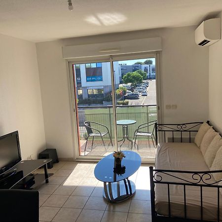 Apparemment Lumineux Proche De La Mer Apartment Безие Екстериор снимка